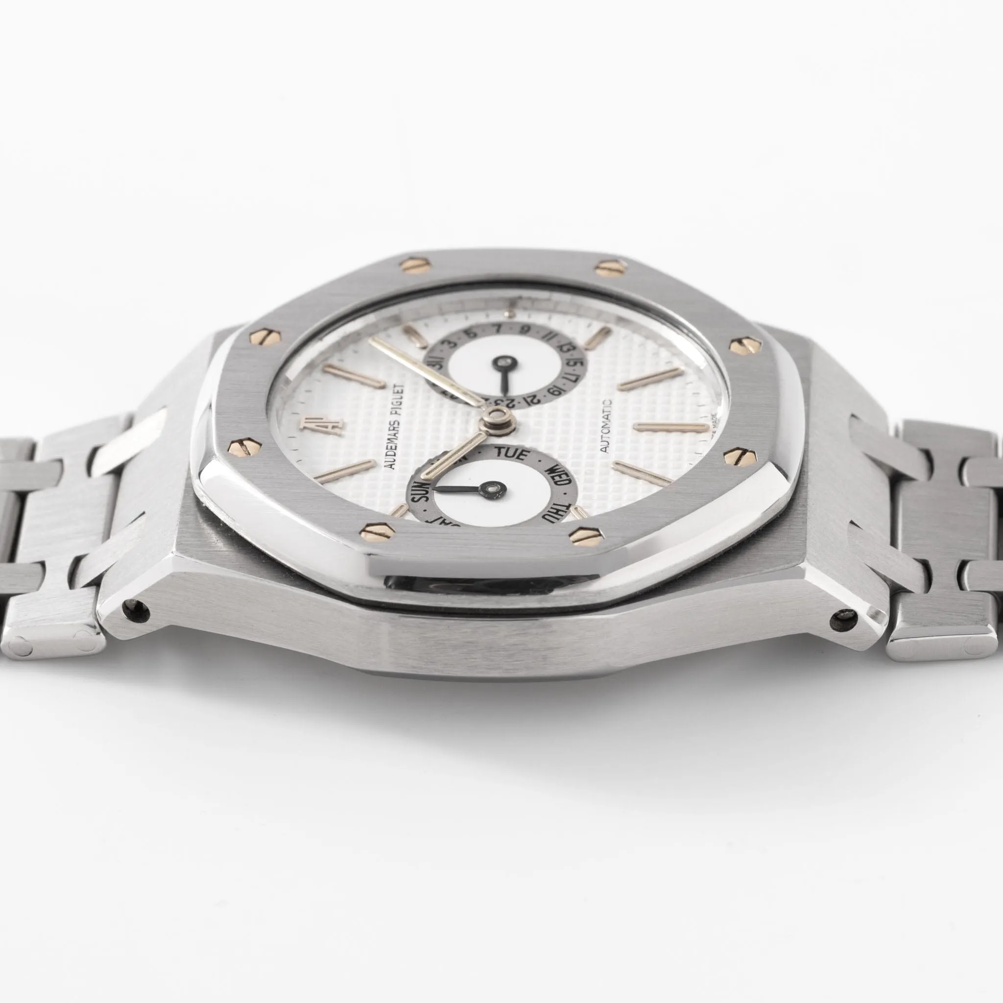 Audemars Piguet Royal Oak 25572ST White Dial Day Date