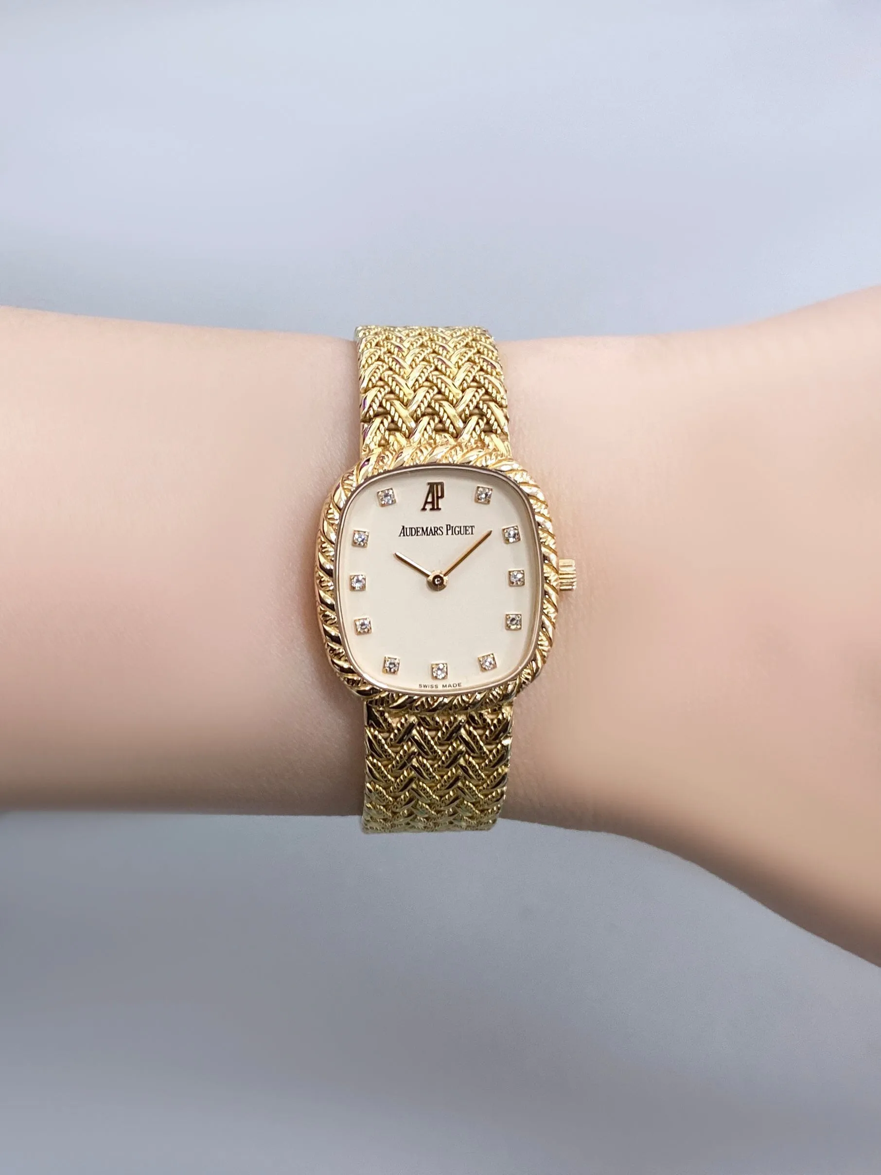 Audemars Piguet Vintage Diamond Cream Dial 18K Yellow Gold Ladies Watch