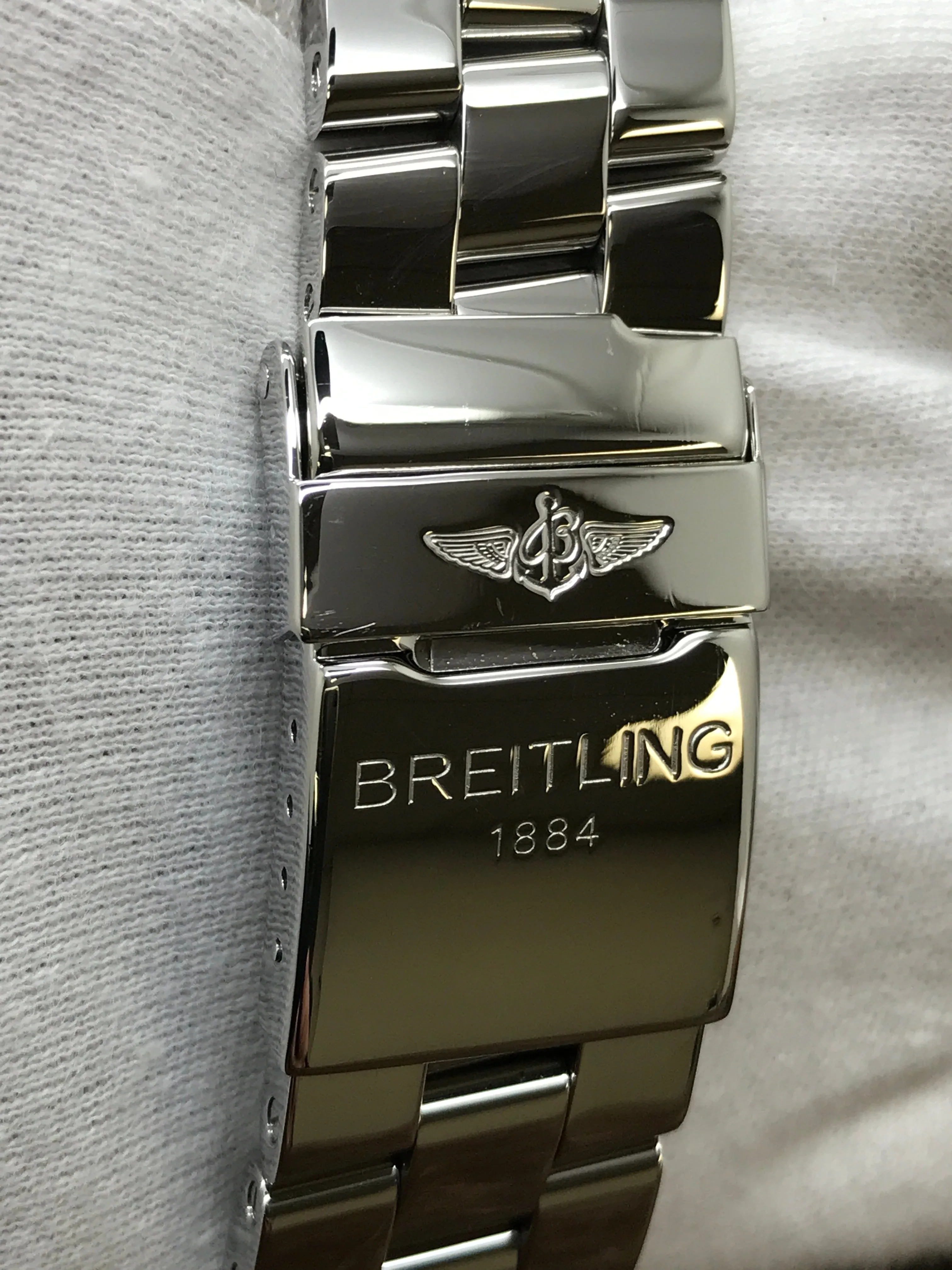 Breitling Super Avenger Custom Diamond Bezel A13370 Black Panda Dial Automatic Men's Watch