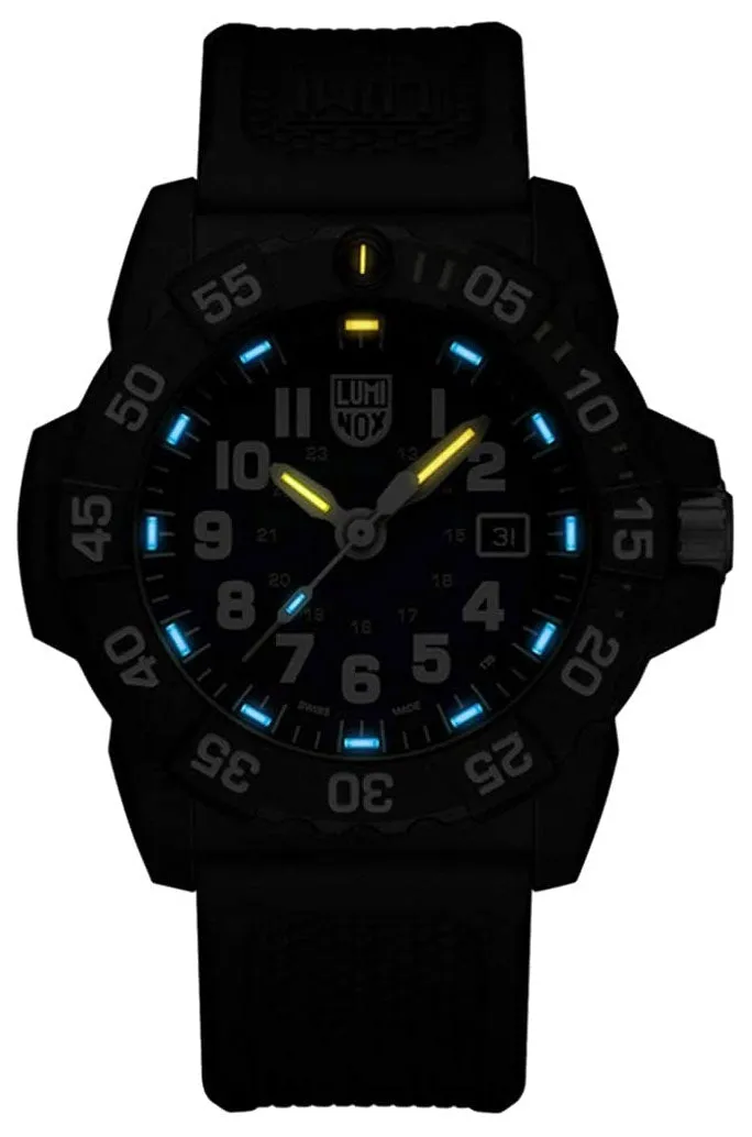 Luminox Navy Seal CARBONOX Black Rubber Strap Blue Dial Date Divers Quartz Mens Watch XS.3503.NSF