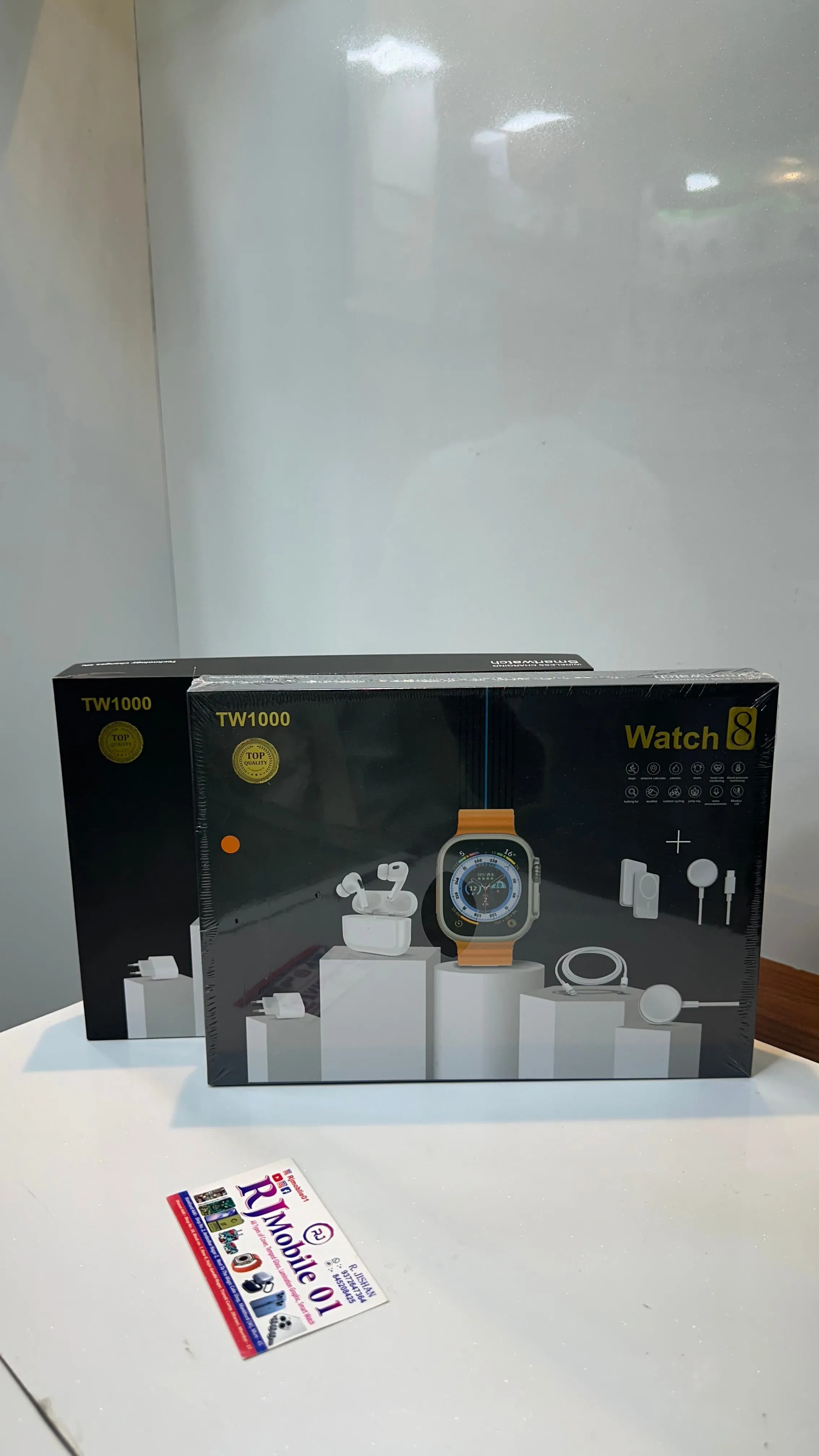 TW1000 Watch 8 Ultra Smart Watch Combo Pack 6 in 1 Comes with Power Pack